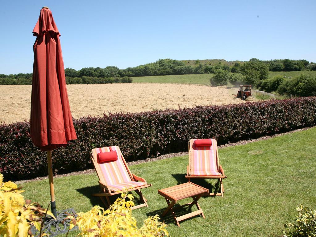 Peaceful Cottage In Ardennes With Private Terrace Bastogne Ngoại thất bức ảnh